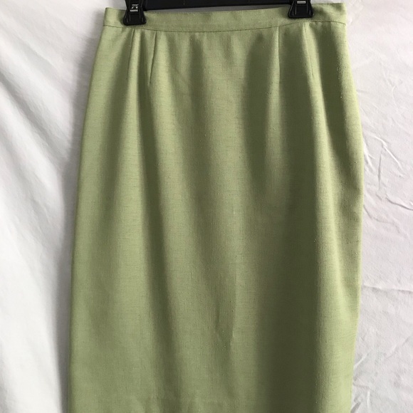 Kasper ASL two piece jacket and skirt - Picture 4 of 5